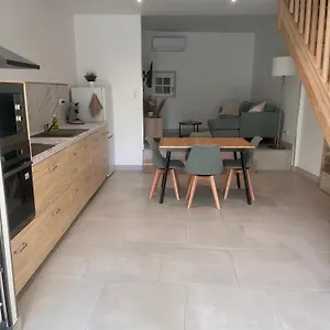 Hébergement de vacances Maison De - La Sauvetat, La Sauvetat (Puy-de-Dome)